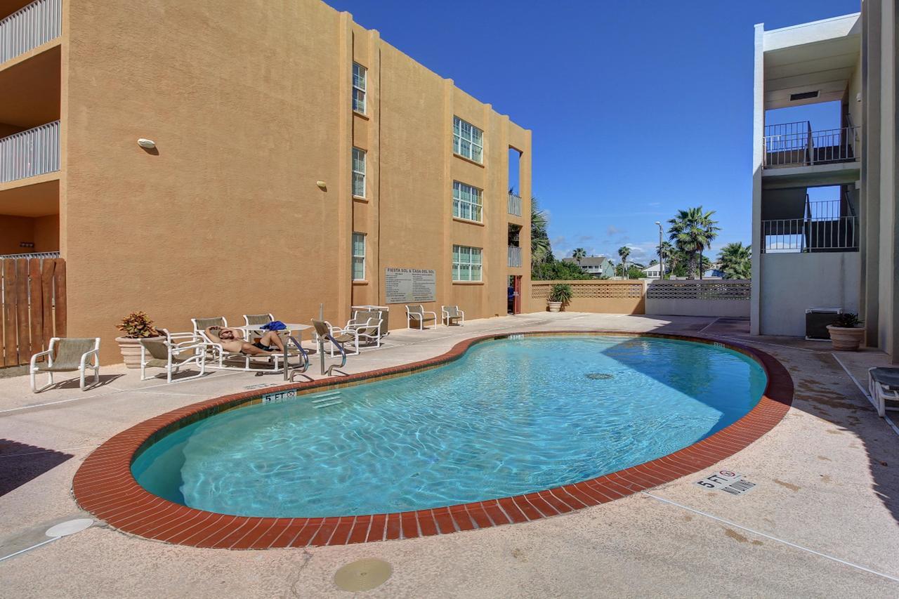 Fiesta Sol Condominiums South Padre Island Extérieur photo