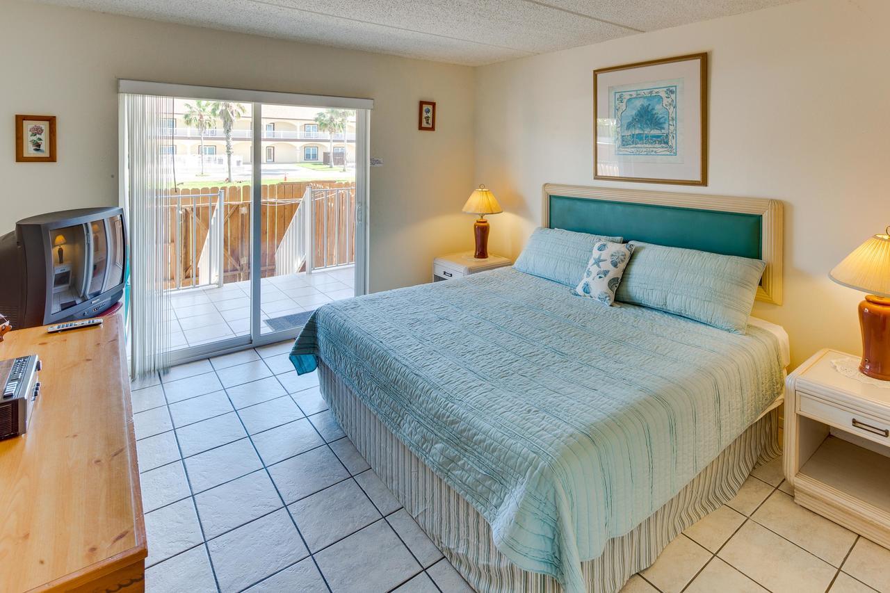 Fiesta Sol Condominiums South Padre Island Chambre photo